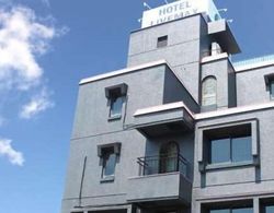 HOTEL LiVEMAX Kanazawaidaimae Dış Mekan