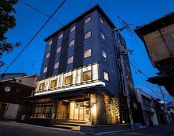 HOTEL LiVEMAX Kyoto Kamogawamae Dış Mekan