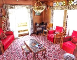 Houseboat Zaindari Palace Genel