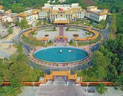 Howard Johnson by Wyndham Hot Springs Hotel Chaozhou Dış Mekan