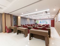 Hubei Konggang Business Hotel Genel
