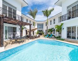 Huge Villa for Large Groups in Bavaro Cocotal - Up to 16 People With Pool Jacuzzi Chef Maid Oda