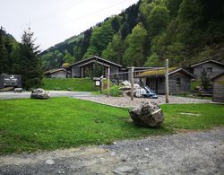 Hüttenhotel Husky Lodge Genel