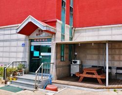 Hwaseong Gaetbeol Pension Misafir Tesisleri ve Hizmetleri