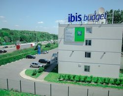 ibis budget Aeroport le Bourget Garonor Dış Mekan