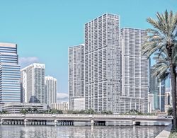 ICON Brickell Suites by Vesper Öne Çıkan Resim