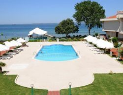 Idakale Resort Havuz