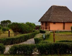 Ihamba Lakeside Safari Lodge Dış Mekan