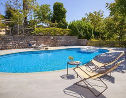 Villa Il Noce With Private Pool SPA Garden BBQ and Parking Oda
