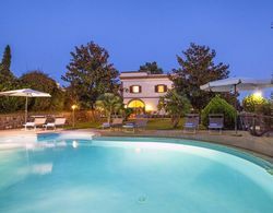 Villa Il Pino With Private Pool Garden BBQ Parking Oda