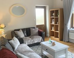 Immaculate 1-bed Apartment in Cavan Oda Düzeni