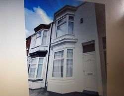 Immaculate 3-bed House in Middlesbrough With Wifi Dış Mekan