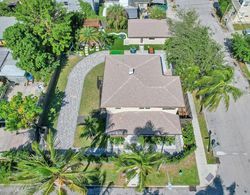 Immaculate 3-bed House in West Palm Beach Genel