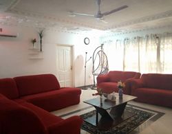 Impeccable 2-bed Apartment in Kumasi Ashanti Oda Düzeni