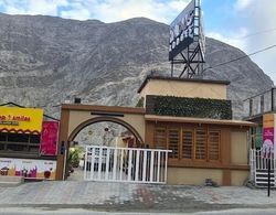Indus Lodges Gilgit Dış Mekan