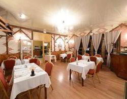 Inter-Hotel Restaurant Val de Loire Yeme / İçme