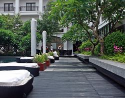 Intercontinental Hanoi Westlake Havuz