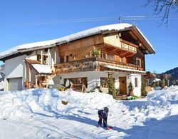 Inviting Apartment in Auffach Wildschönau near Ski Area Dış Mekan