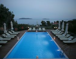 Irida Hotel Havuz