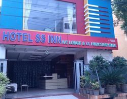 Iroomz Hotel New SS INN Dış Mekan