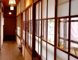 Ise Guesthouse Tsumugiya - Hostel İç Mekan