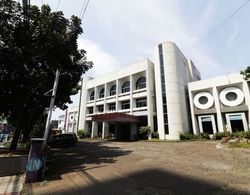 Hotel Istana Bandung Dış Mekan