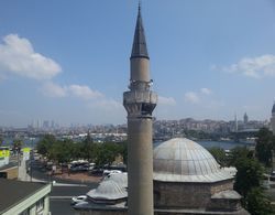 ISTANBUL BUDGET HOTEL Manzara / Peyzaj