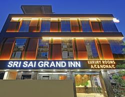 Itsy By Treebo - Sri Sai Grand Inn Dış Mekan