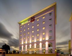 iu Hotel Luanda Talatona Dış Mekan