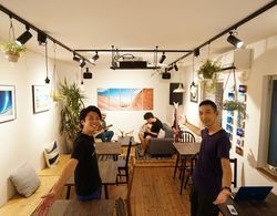IZA Enoshima Guesthouse&Bar - Hostel Genel