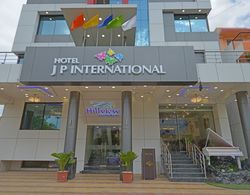 Hotel J P International Dış Mekan