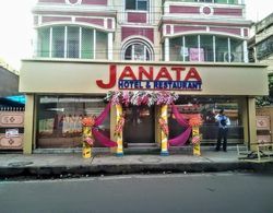 Janata Hotel & Restaurant Dış Mekan