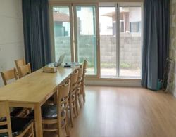 Jeju Shym Dream Guest House Misafir Tesisleri ve Hizmetleri