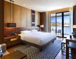 Jinmao Hotel Lijiang, Unbound Collection by Hyatt Genel