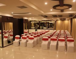 JK Rooms 103 Loharkars Hotel Genel