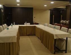 JK Rooms 127 Hotel Parashar Check In Genel