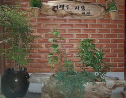 Jongno Punggyeong Hanok Stay Dış Mekan