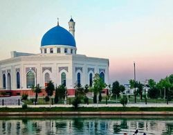 Jules Verne Hostel Tashkent Dış Mekan