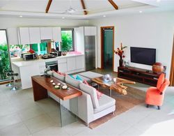 Ka Villa Rawai : Superb new 3 bedrooms Oda Düzeni