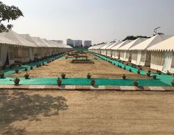 Kanj Kiri Container Tent City Kumbh Öne Çıkan Resim