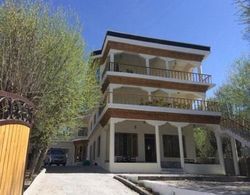 Karakoram Hotel Dış Mekan