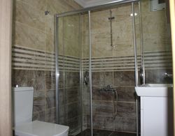 Karasu Özcan Hotel Banyo Tipleri