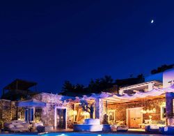 Karkos Beachfront Villa  Private pool Dış Mekan