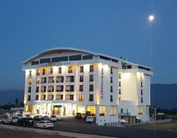 Karpalas City Hotel Spa Genel