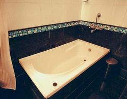 Hotel Karthiyayini Banyo Tipleri