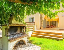 Villa Katerina Large Private Pool Walk to Beach Sea Views A C Wifi Car Not Required - 1021 Oda