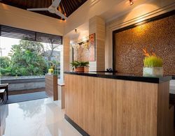 Kayu Suar Bali Luxury Villas and Spa Lobi