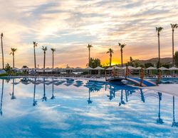 Kefaluka Resort Havuz