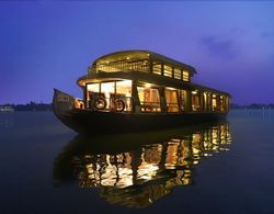 Kerala Houseboats Öne Çıkan Resim