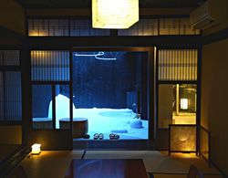 Kiraku Kyoto Aneyakoji Banyo Tipleri